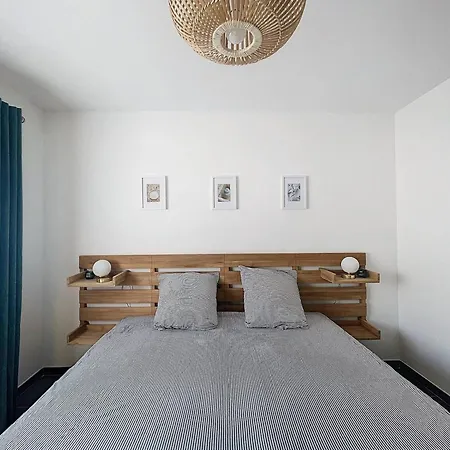 Apartamento Charmant Avec Piscine Et Terrasse A Calvi - Fr-1-719-32 Calvi (Corsica)