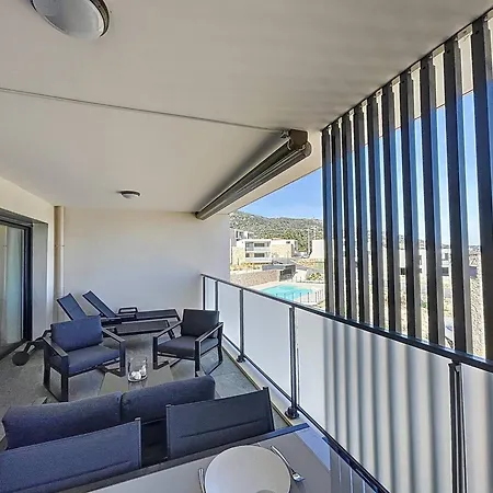 Charmant Avec Piscine Et Terrasse A Calvi - Fr-1-719-32 * Calvi (Corsica)